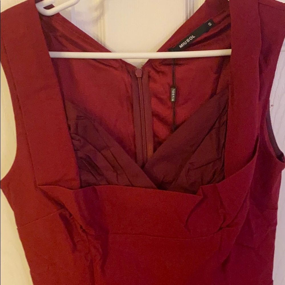 Dress - Picture 3 of 5